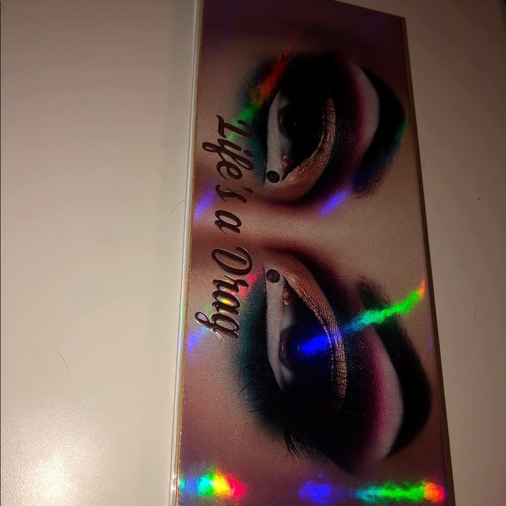 Lunar beauty’s life’s a drag